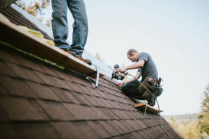 Local Roofers in Baneberry, TN